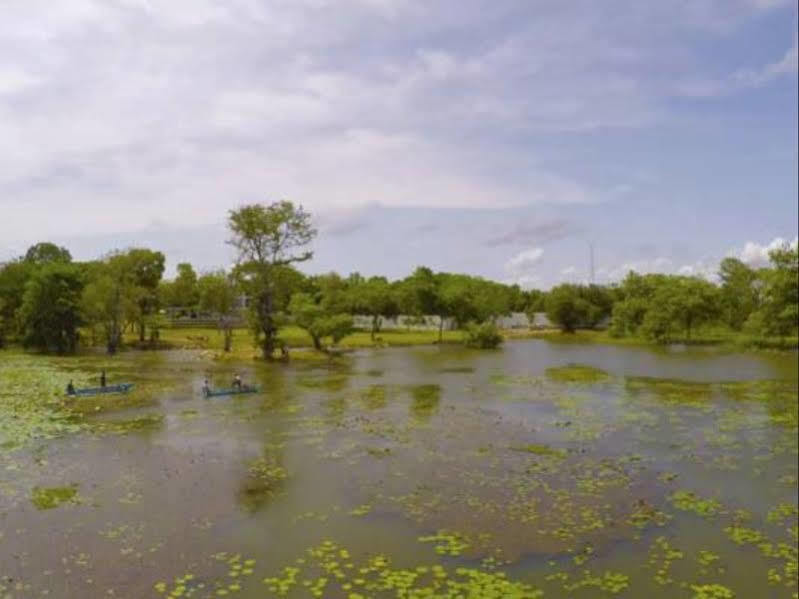 Grand Tamarind Lake Kataragama Bagian luar foto
